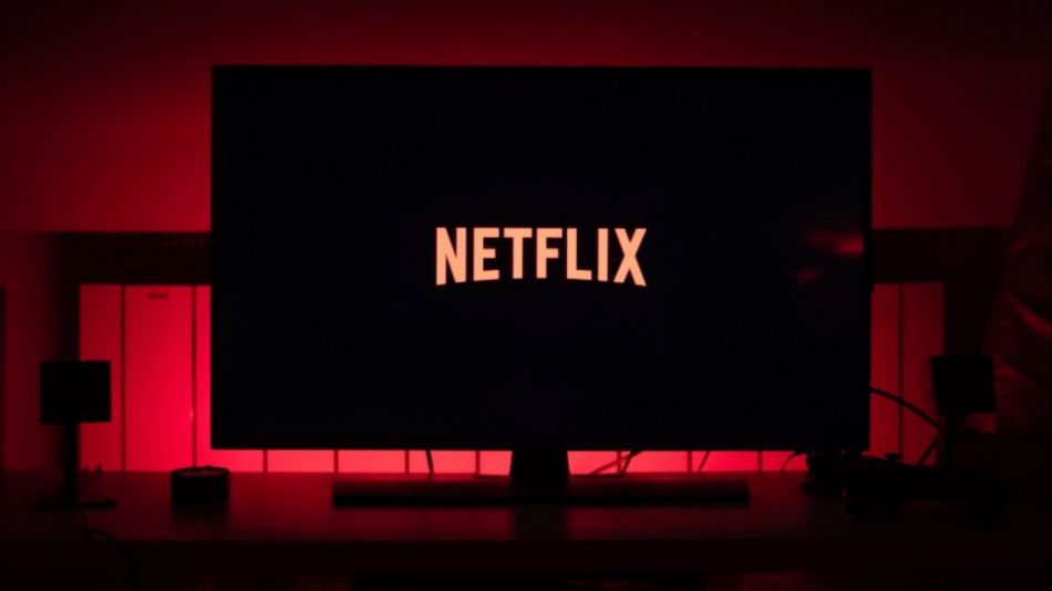Este miércoles, Netflix registró uno de sus peores días luego de que sus acciones se desploman hasta un 37% tras su peor crisis en años.