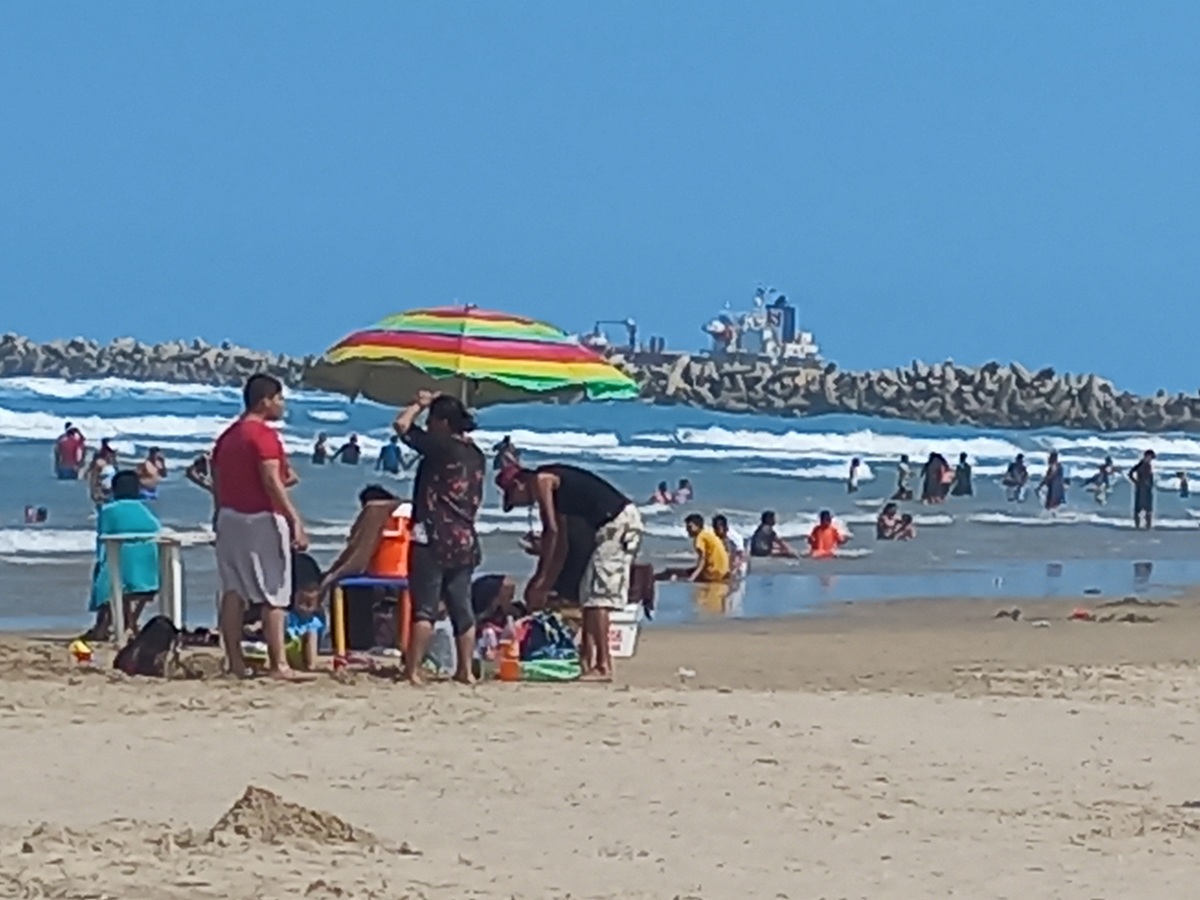 9664 visitantes ingresaron a playa Tesoro