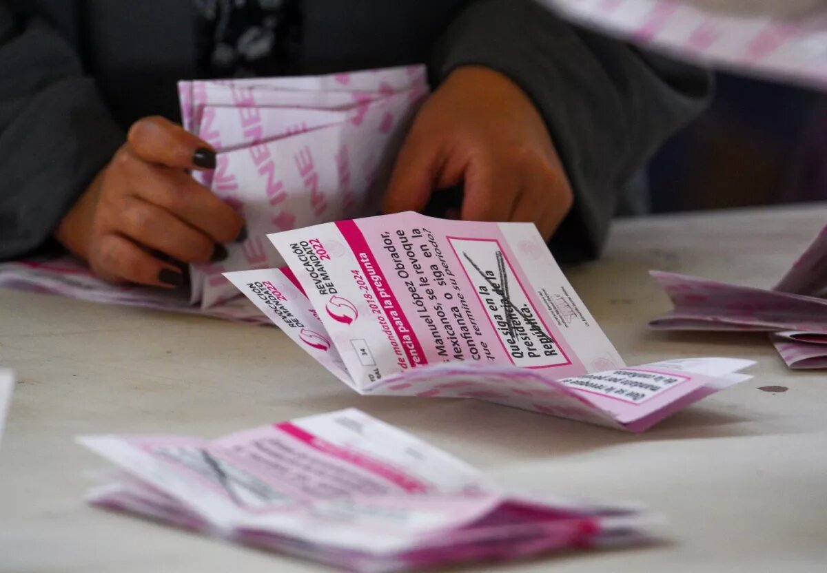 Tras la revisión del proceso, el Tribunal Electoral invalida la consulta de revocación de mandato por votos insuficientes.