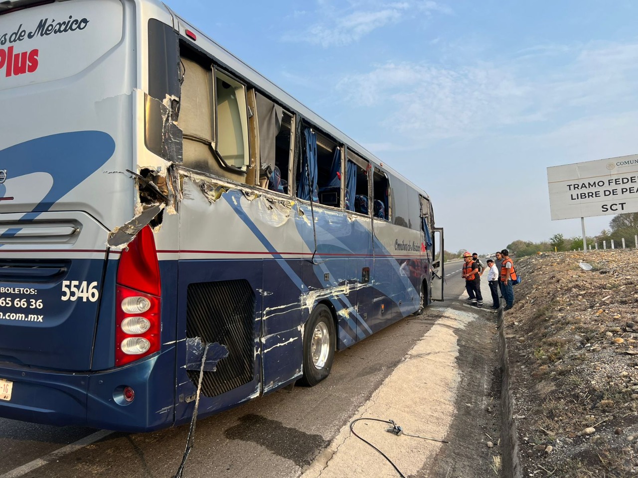 accidente de autobús y pipa en Tamaulipas