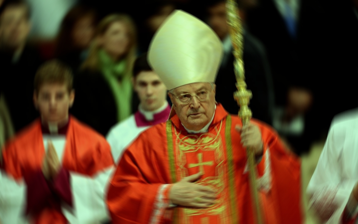 Murió el cardenal Angelo Sodano