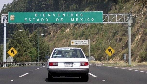 La Dirección General de Conservación de Carreteras de la SICT reconoció que la red federal de carreteras está en mal estado.