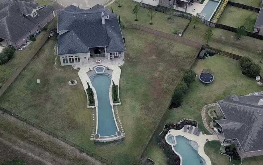 Causa polémica la exoneración de AMLO y su hijo por la casa gris. Secretaría no halla conflicto entre AMLO y dueño de Vidanta.