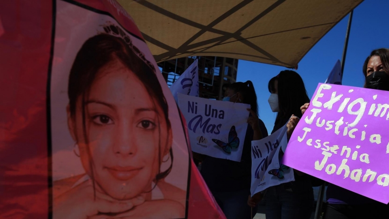 Movilizaciones en Ciudad Juárez por presunto abuso contra una joven por empleados de la Comisión Federal de Electricidad.