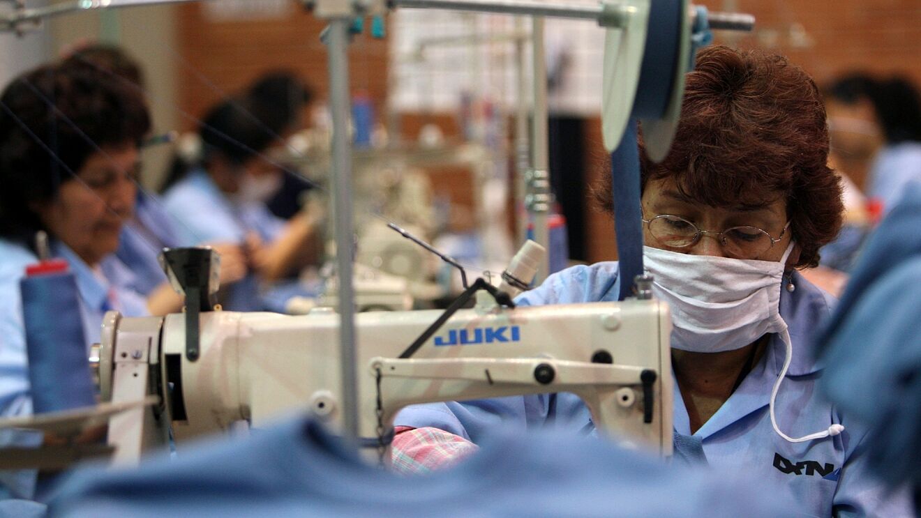 Este 1 de mayo, México recibe el Día del Trabajo con más empleo que hace algunos años pero sin recuperación plena de la situación laboral.