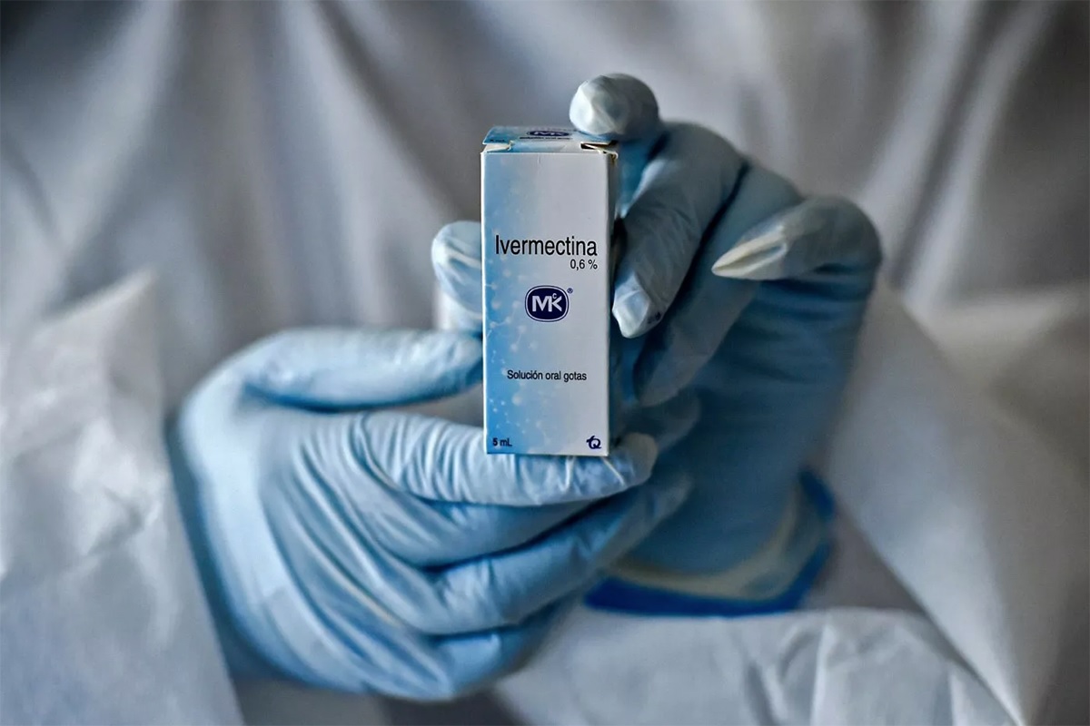 ivermectina y azitromicina para COVID