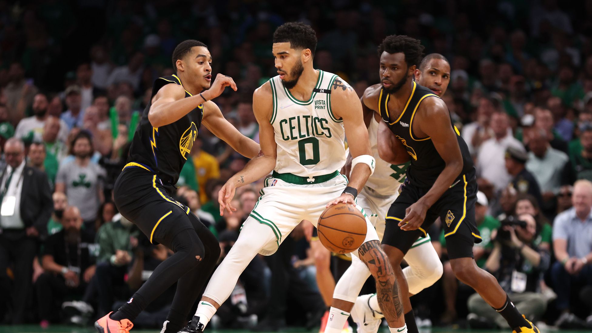 Los Warriors derrotaron 104-94 a los Celtics
