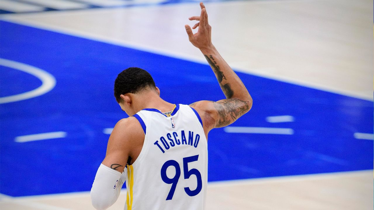 Juan-toscano-con-los-lakers