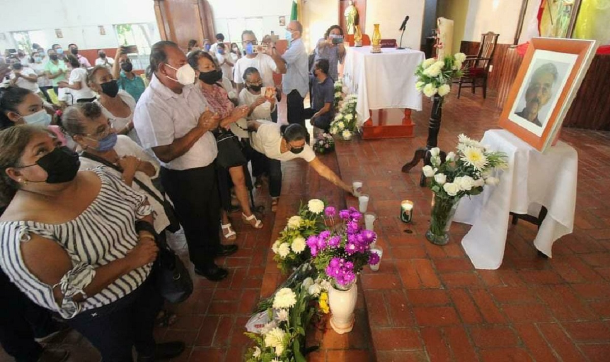 En Tampico despiden a padre asesinado