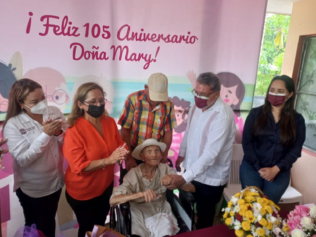 La señora María Cruz