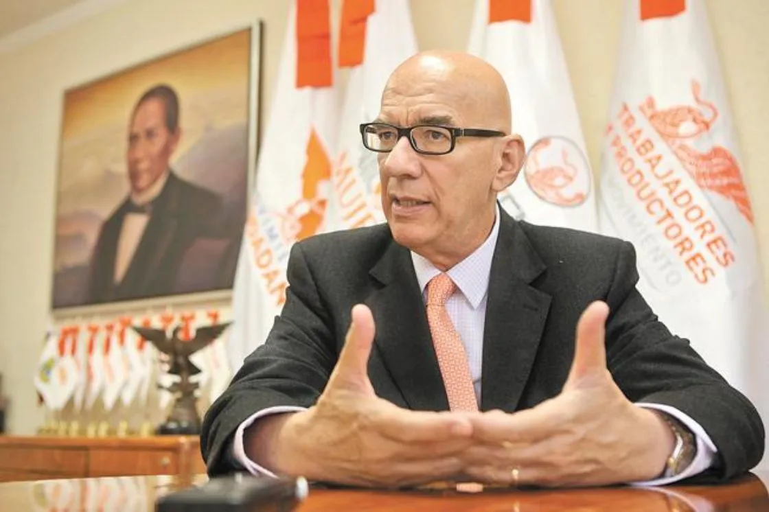 "En siente meses me comprometo a construir un proyecto de nueva oposición", promete Dente Delgado, dirigente de Movimiento Ciudadano.