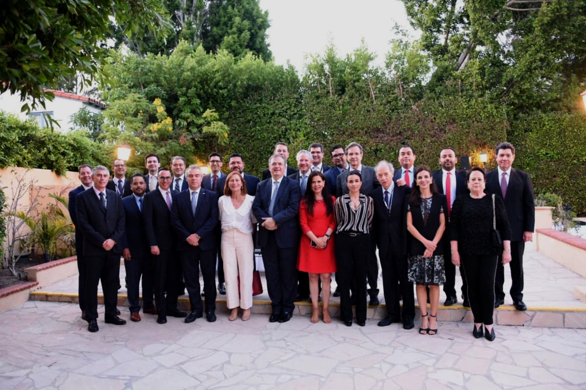 Ebrard y Clouthier se reunieron con empresarios