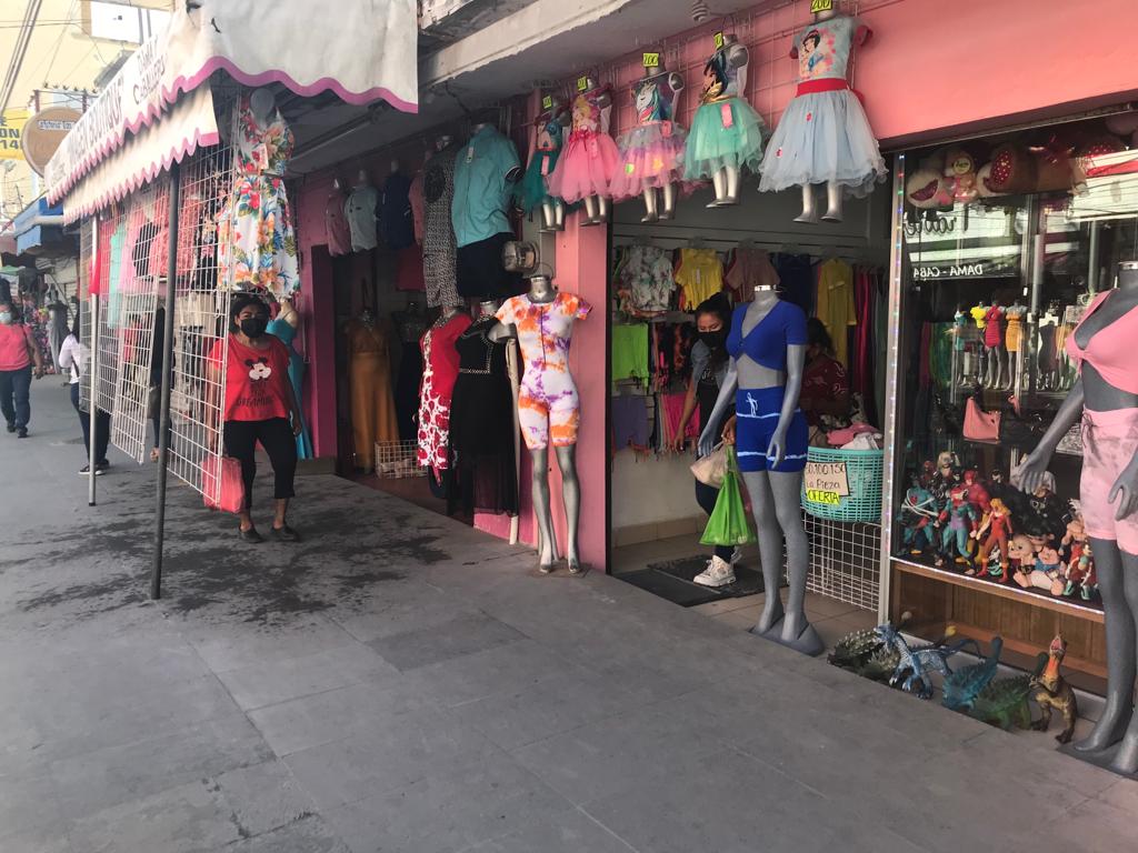 operativo para liberar las banquetas