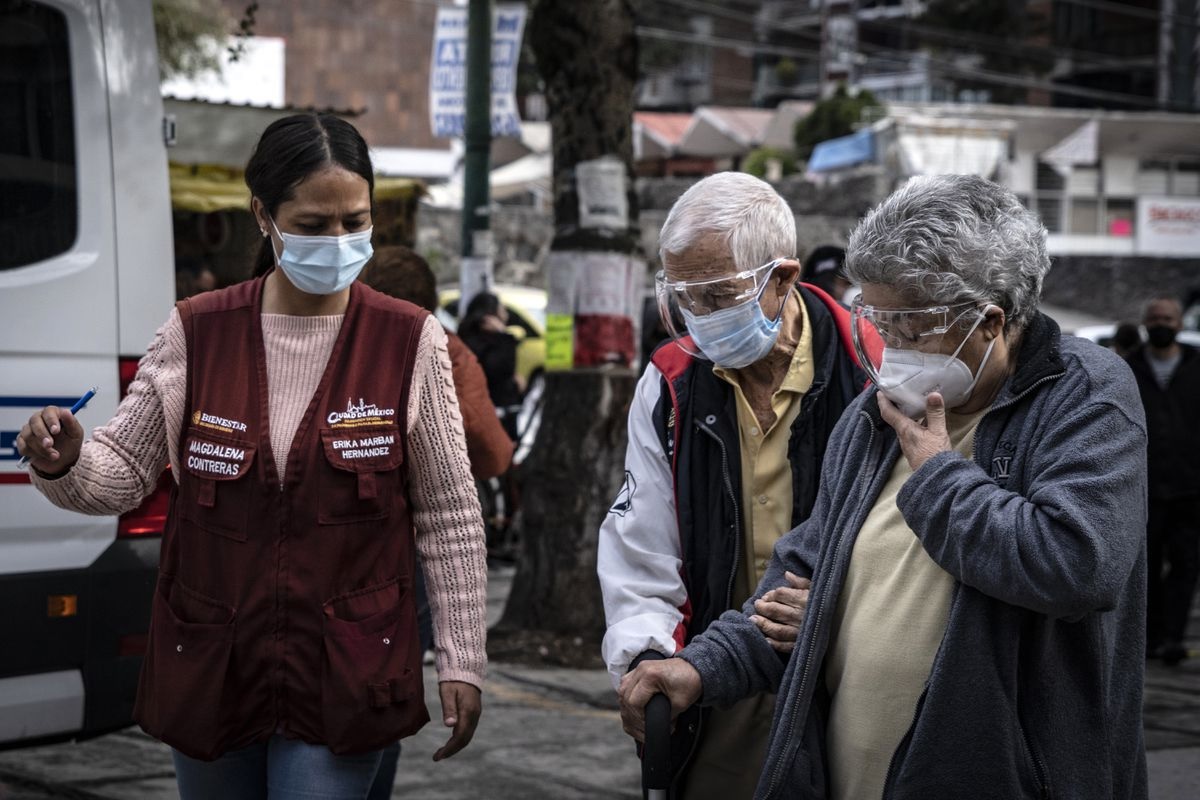 24 mil 610 nuevos contagios de COVID