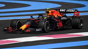 En una situación desafortunada con el Safety Car, el piloto mexicano, 'Checo' Pérez explica el problema que enfrentó en la carrera