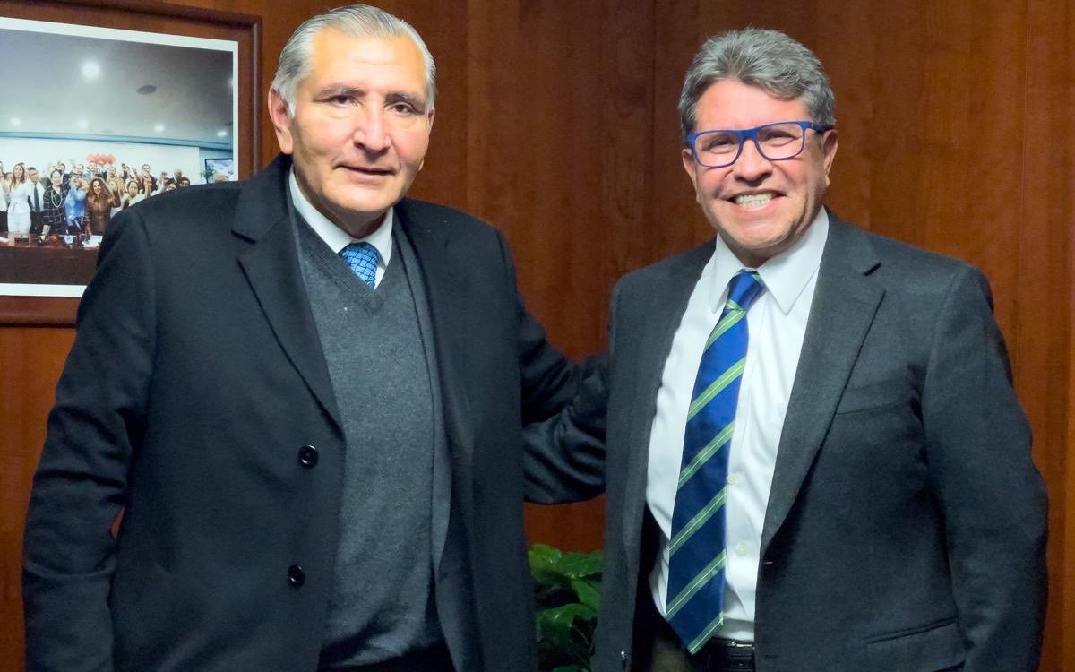 Luego de haberse ausentado en una plenaria del partido en Xicoténcatl, Adán Augusto aclara rumores y niega separación con Ricardo Monreal.