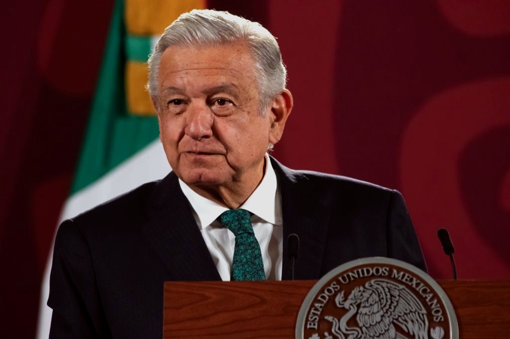 Envía el López Obrador pésame