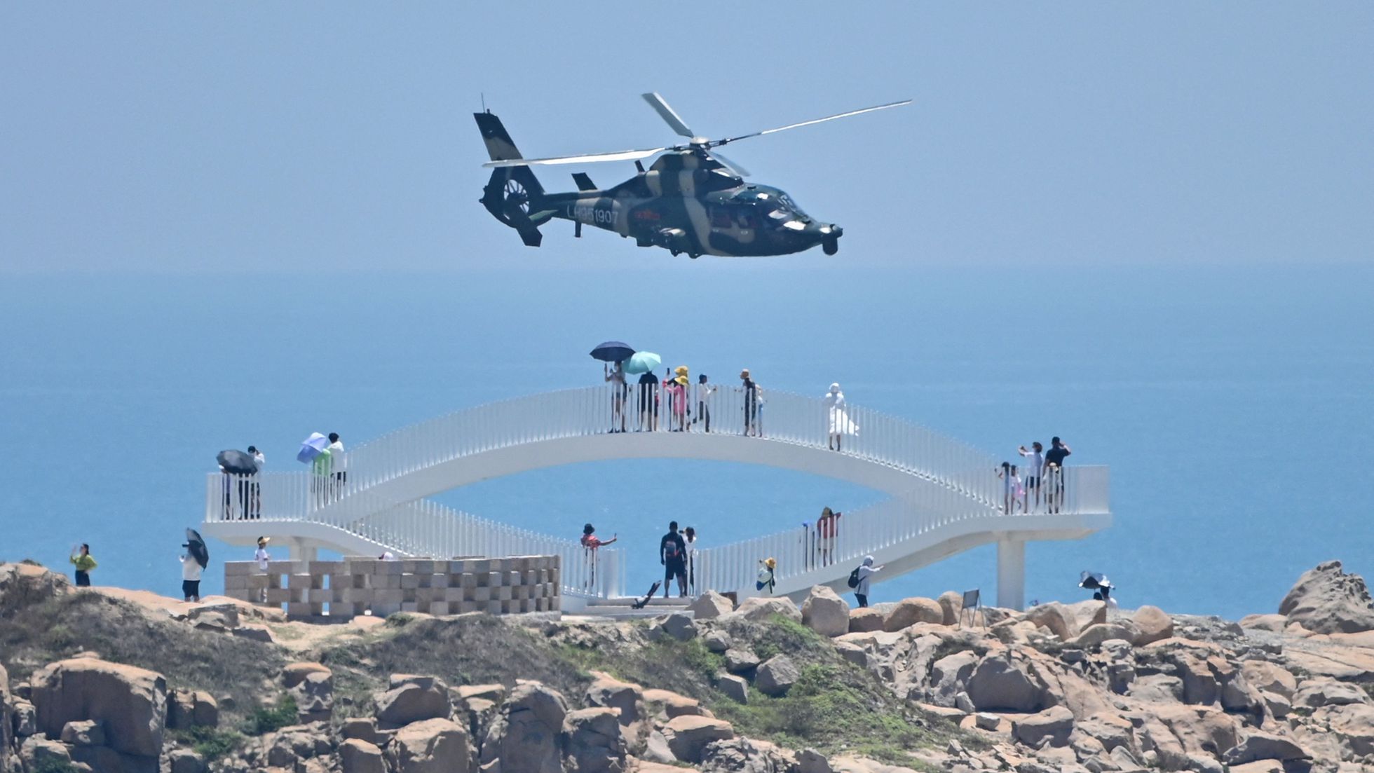 Luego de la visita de Pelosi, el ejército chino comienza a desplegarse y ahora ejecuta maniobras militares mientras 'sitia' Taiwán.