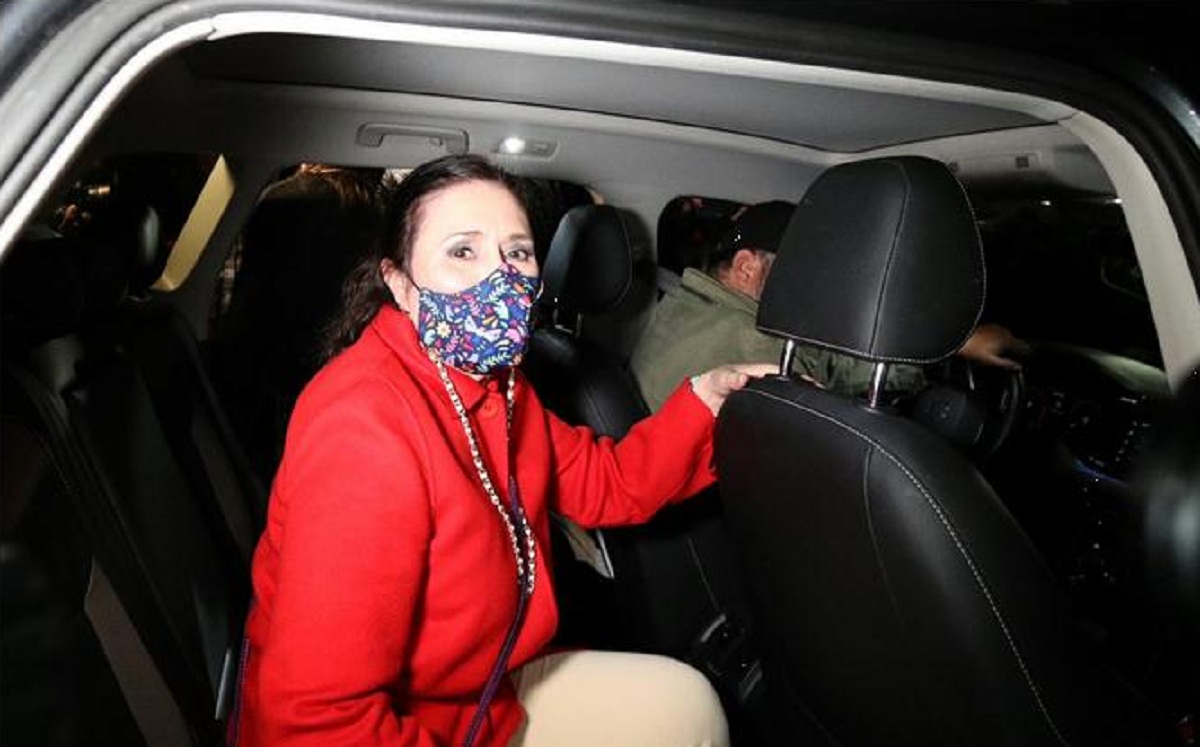 Robles puede circular por el país