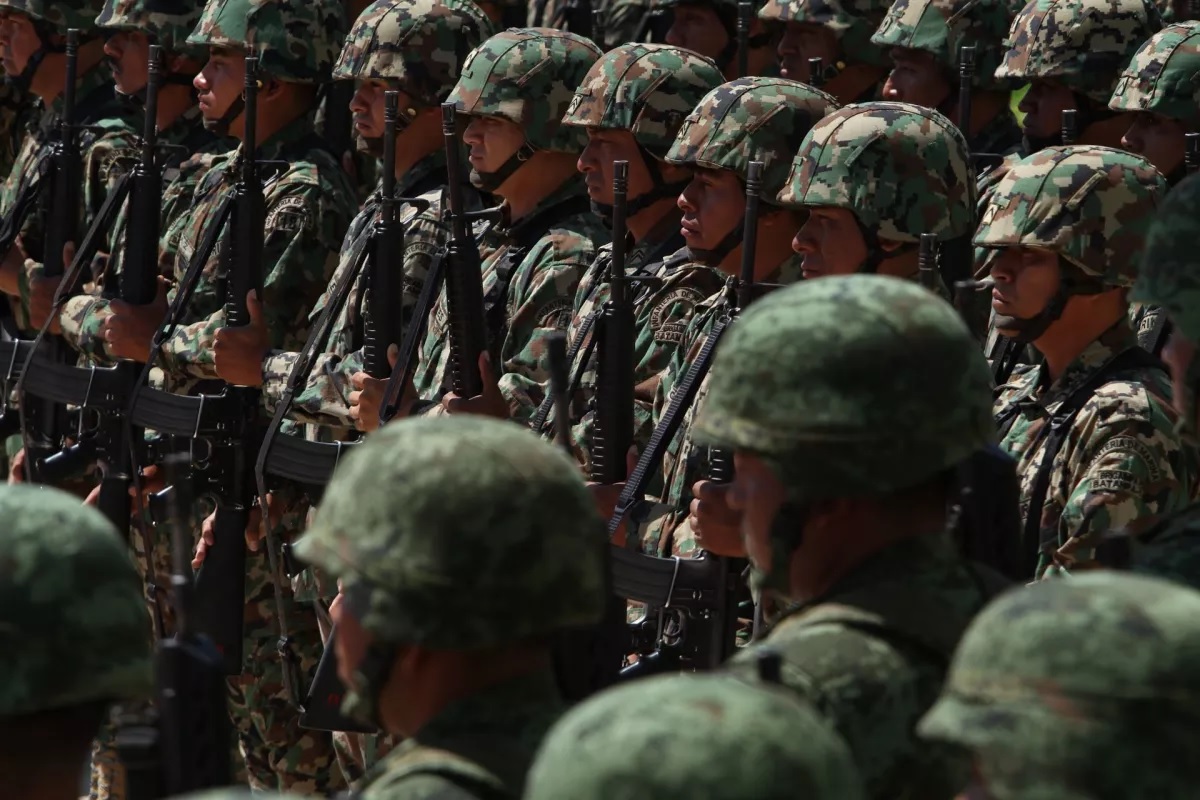 plazas SEDENA y SEMAR