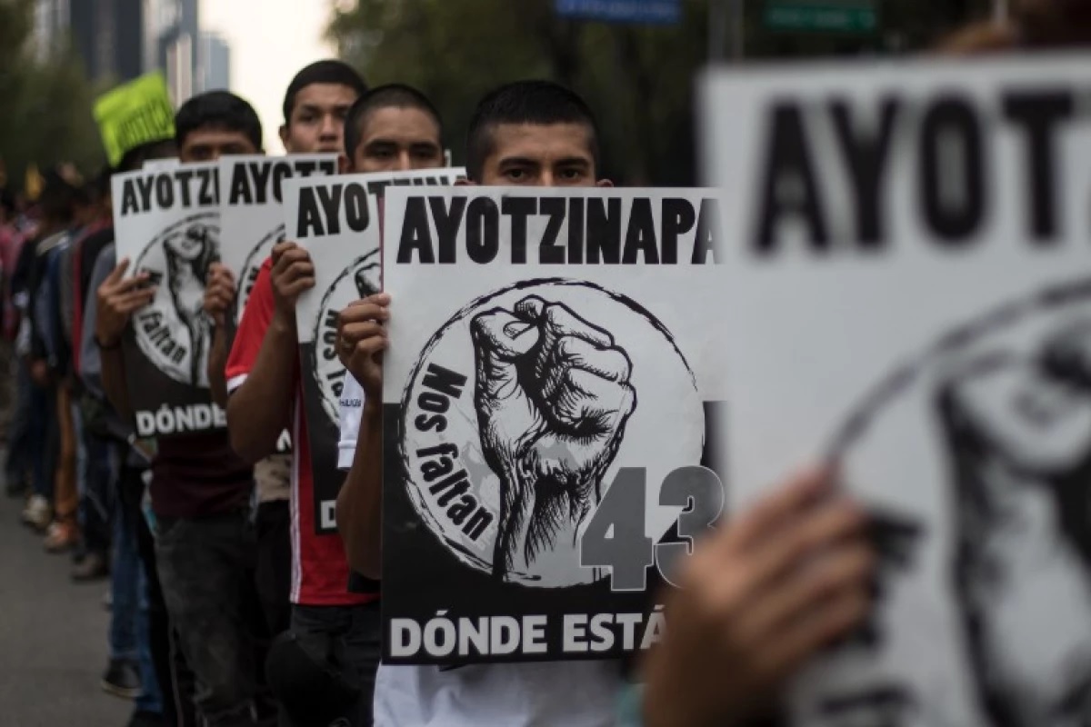 órdenes de aprehensión por Ayotzinapa