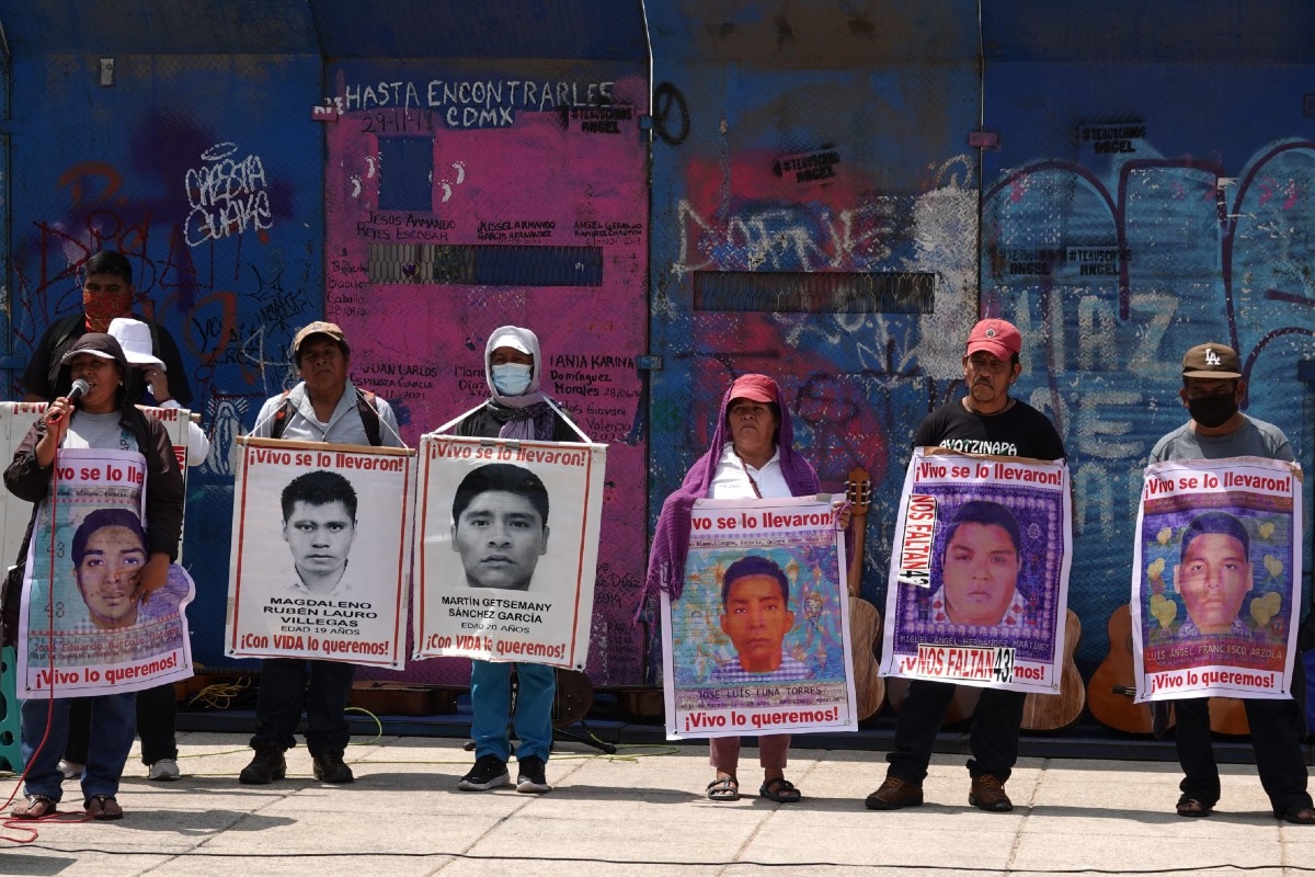 contradicciones en caso Ayotzinapa