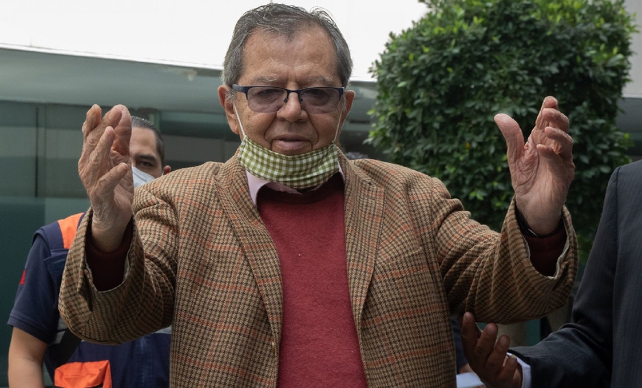 AMLO presiona al Congreso y a la Corte para que aprueben la supeditación de la Guardia Nacional a la Sedena, afirma Porfirio Muñoz Ledo.