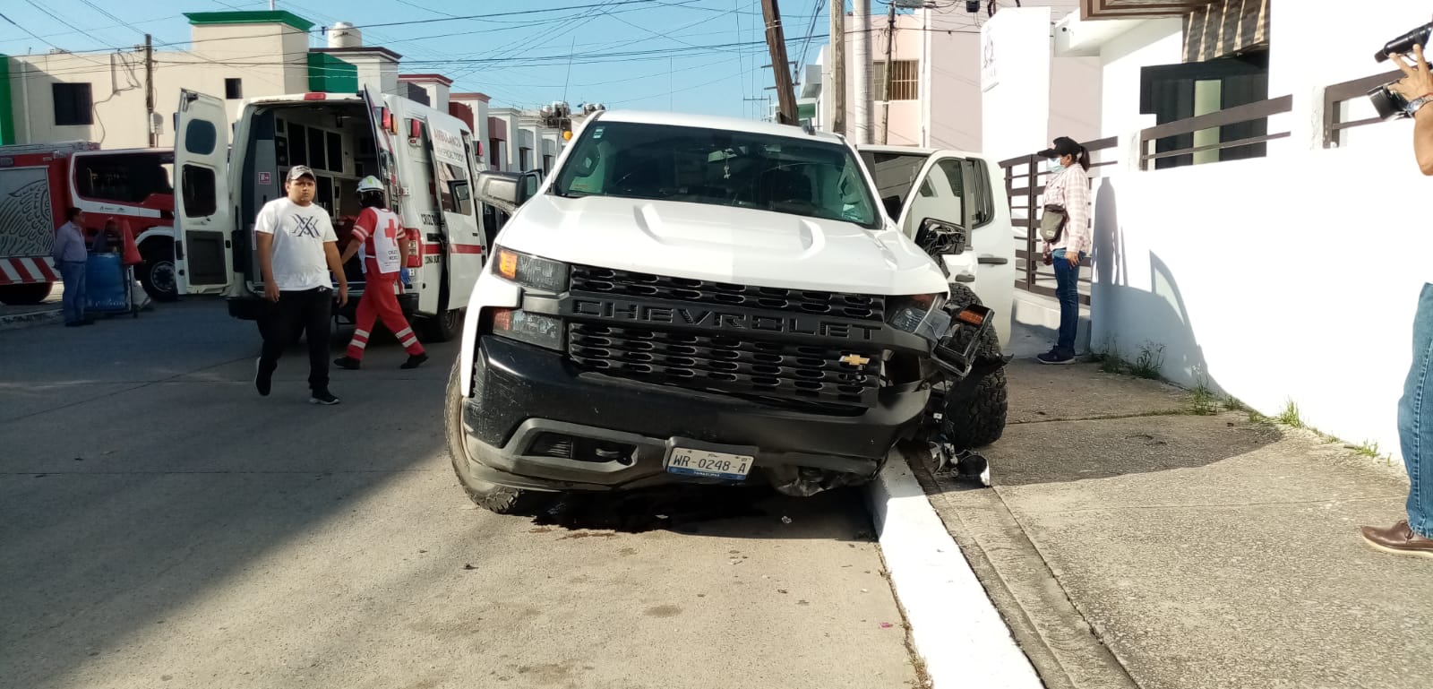 hombre que conducía una camioneta que compraría