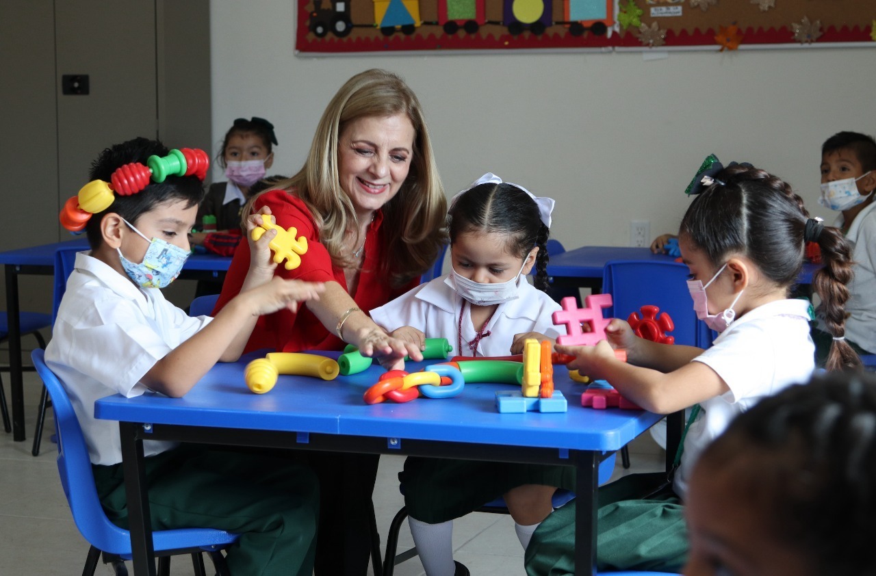 Aída Feres presentará