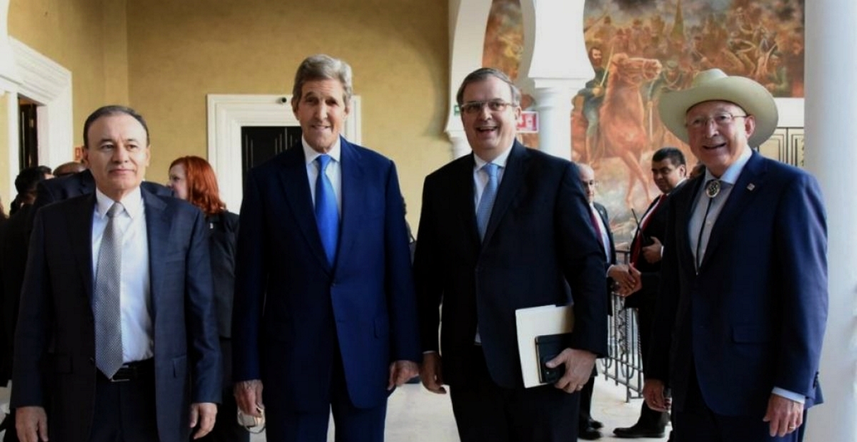 Culmina la visita de Kerry con acuerdos