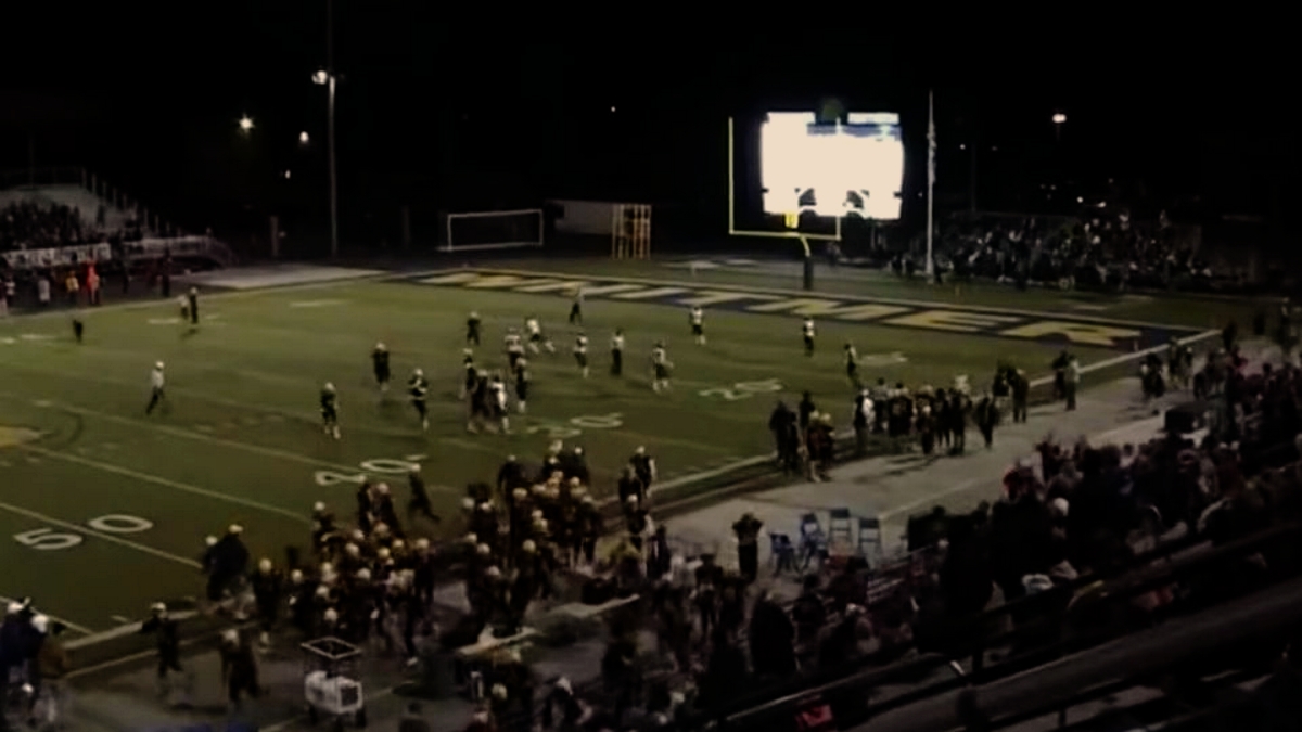 tiroteo en un partido de futbol americano