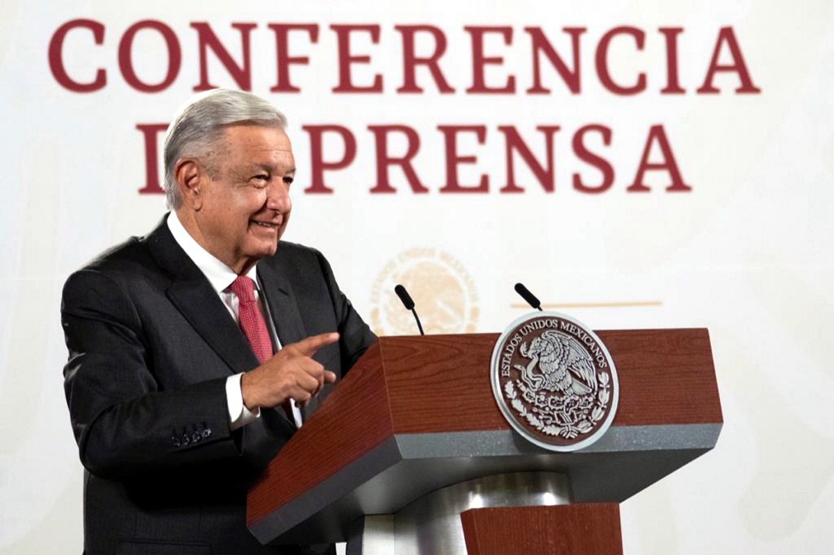 Quiénes irán con AMLO en la marcha