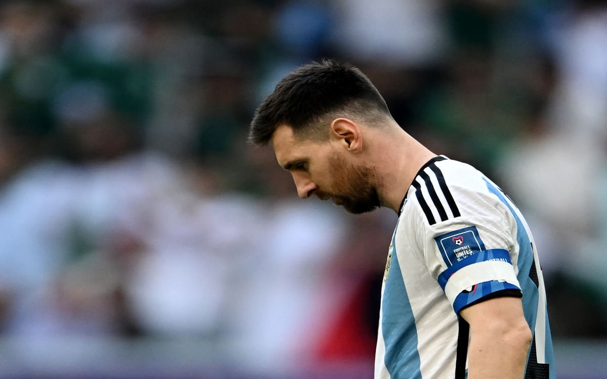 Ante la sorpresiva derrota ante Arabia Saudita, Messi habla y declara sobre el futuro de Argentina en Qatar 2022.