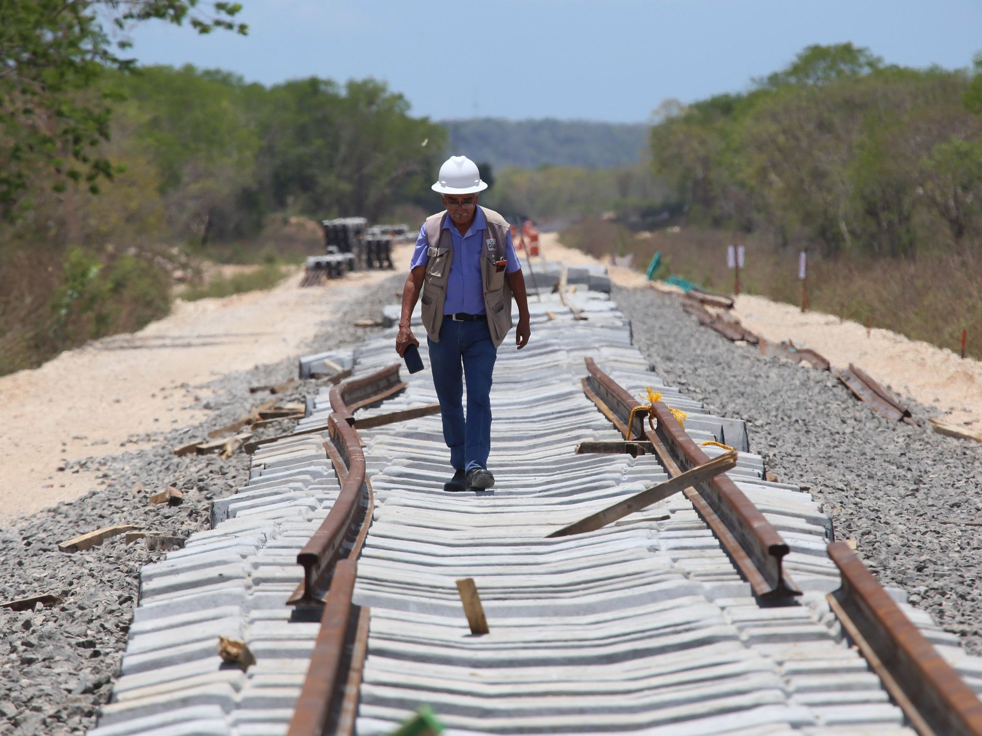 Grupo México afirma que los contratos del Tren Maya se cancelaron por la complejidad y la premura de la obra.