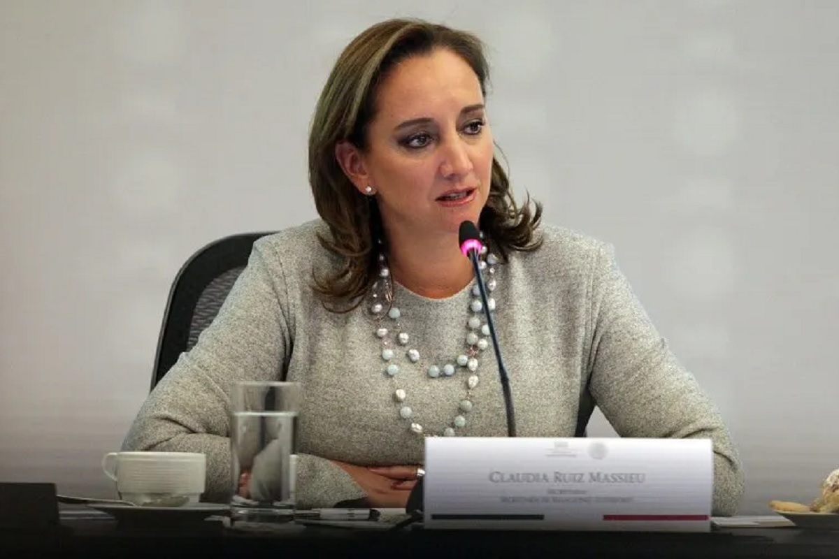 políticos y periodistas