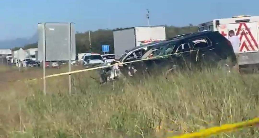 Mueren dos adultos y un niño en choque en la Victoria-Monterrey. Las personas involucradas se dirigían a San Luis Potosí.