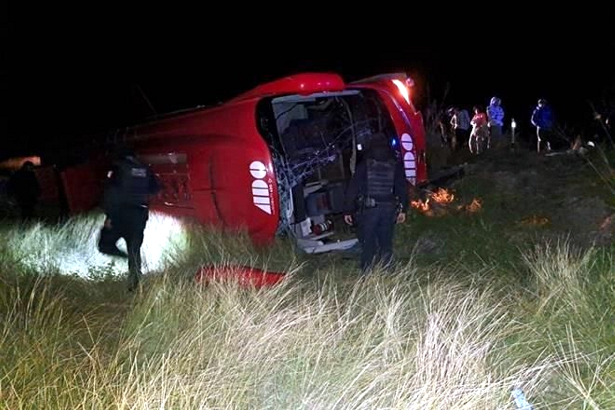 Deja nueve lesionados volcadura