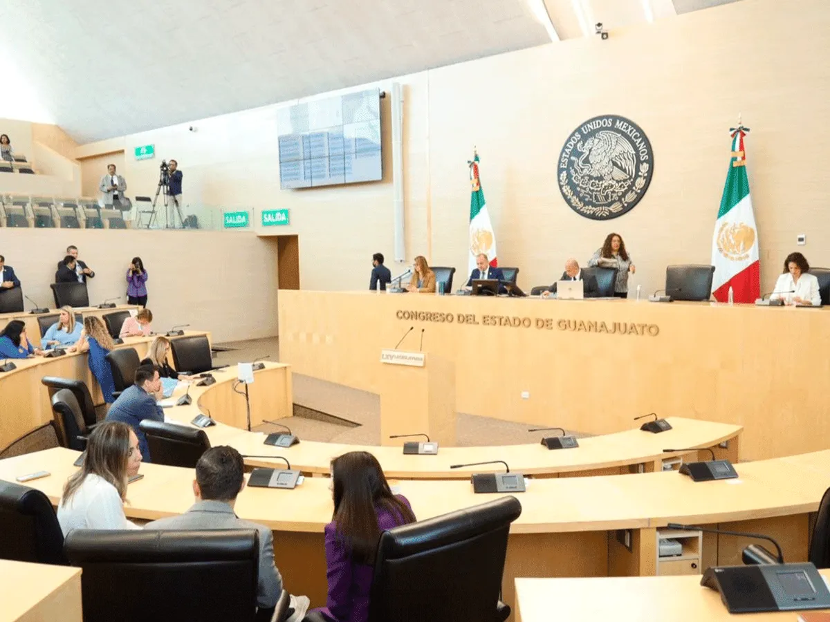 En enero de 2023, una veintena de diputados guanajuatenses viajarán a España con un  costo de un millón 575 mil 112 pesos.