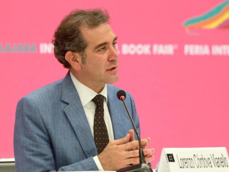 "La democracia no es obra de un solo hombre, sino una construcción colectiva", asegura Lorenzo Córdova desde la FIL de Guadalajara.