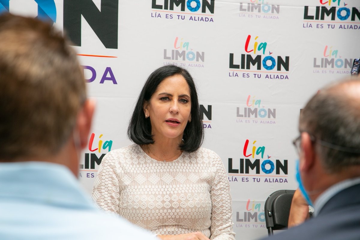 Lía Limón y Martí Batres