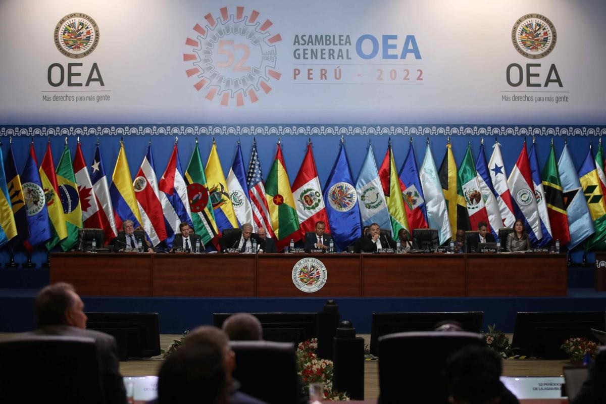 Ebrard OEA