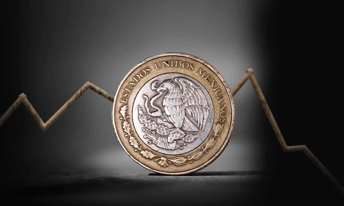Peor caída de la economía mexicana en 15 meses