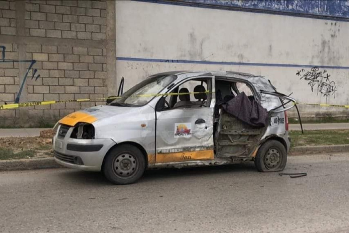 camioneta con remolque