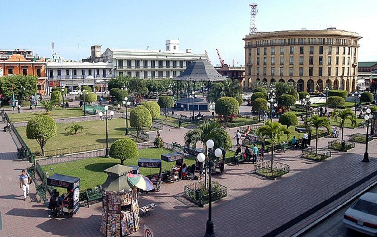 IP prepara solicitudes para AMLO