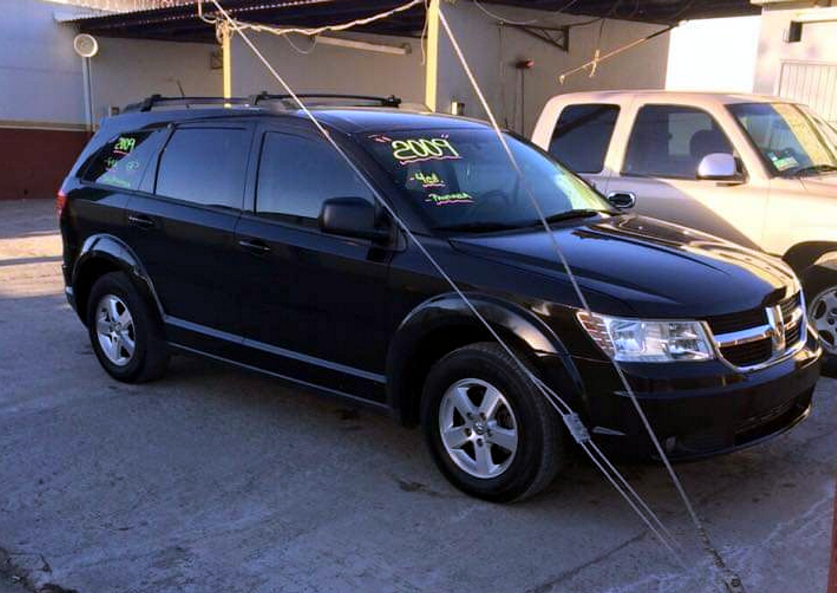 Alerta por nacionalización de autos 'chocolates'