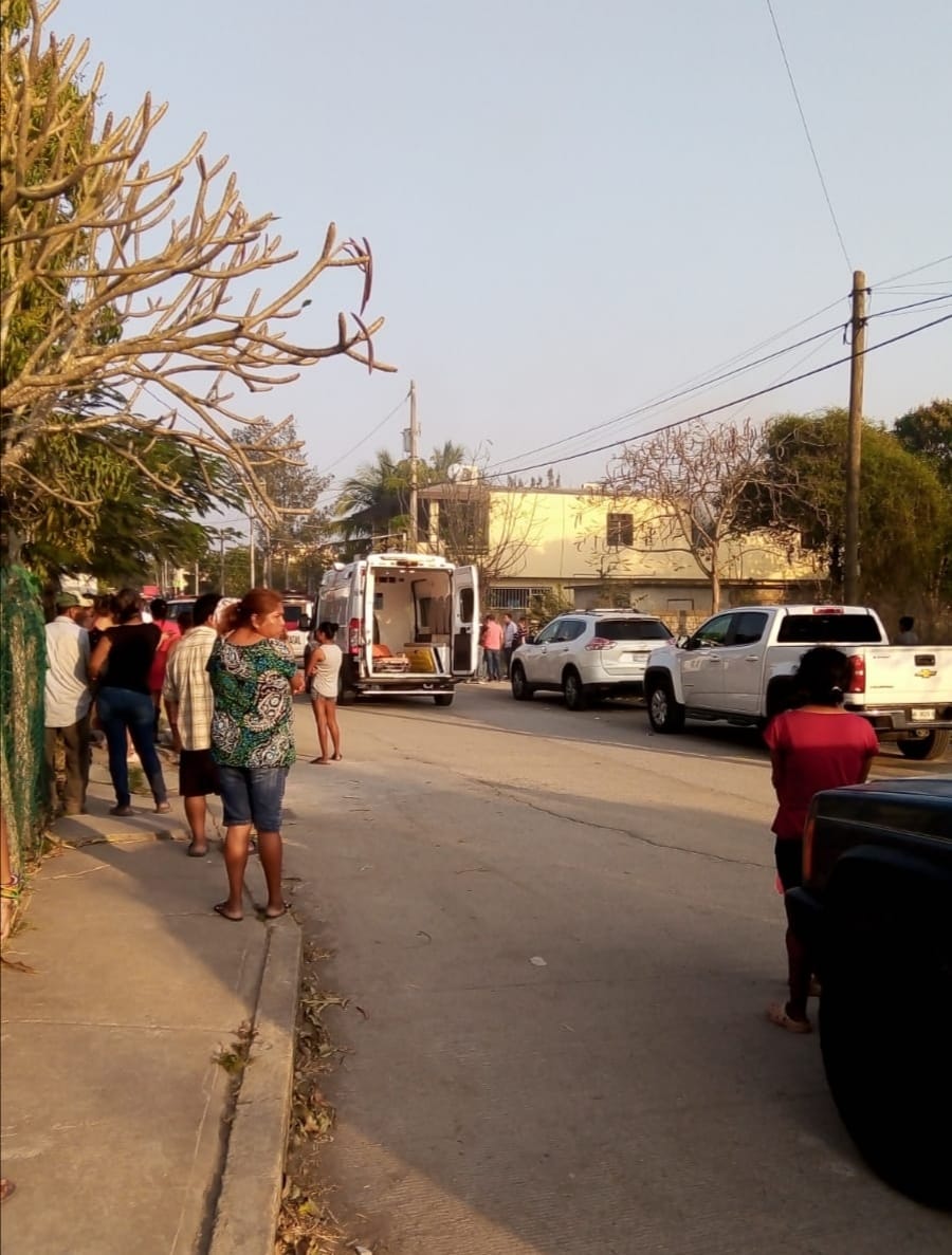 sujeto agredió con un cuchillo a una abuelita