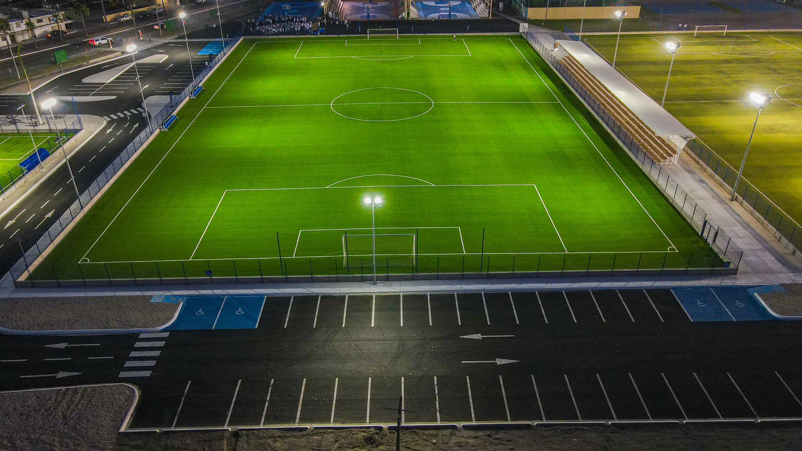 Nader inauguró infraestructura en la Ciudad