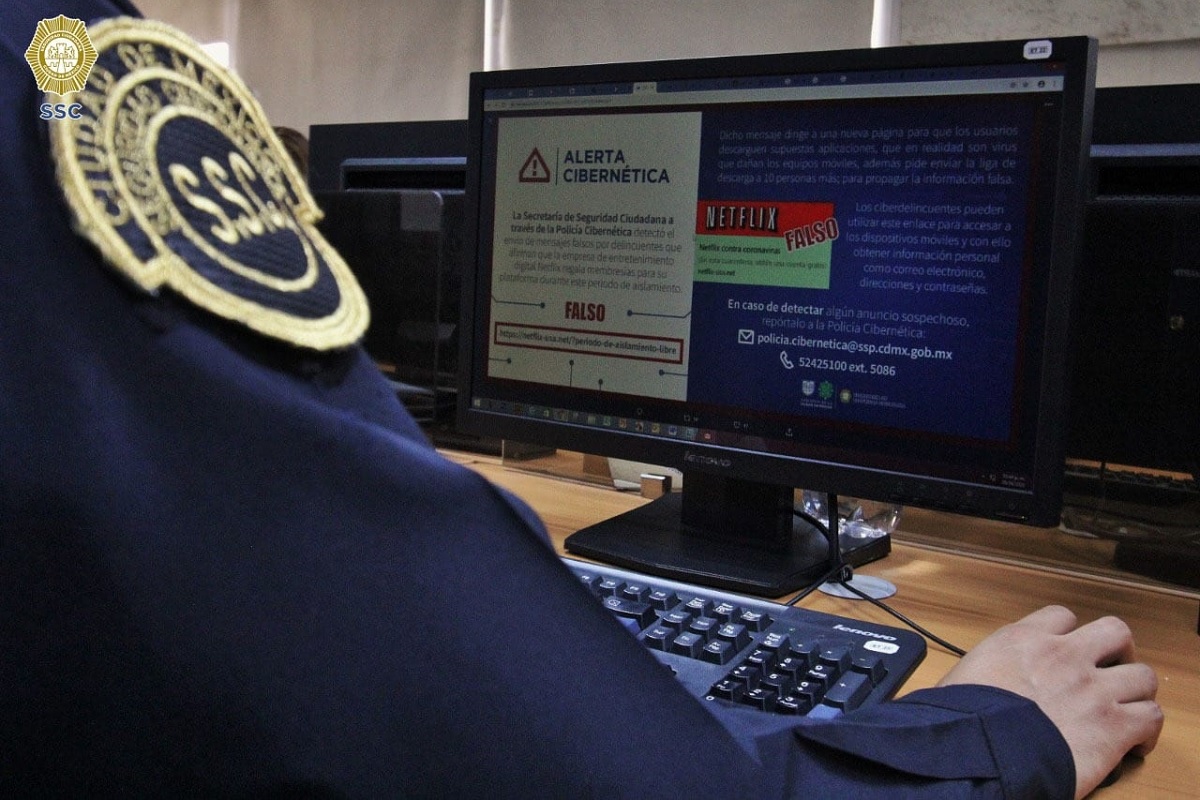 Policía Cibernética