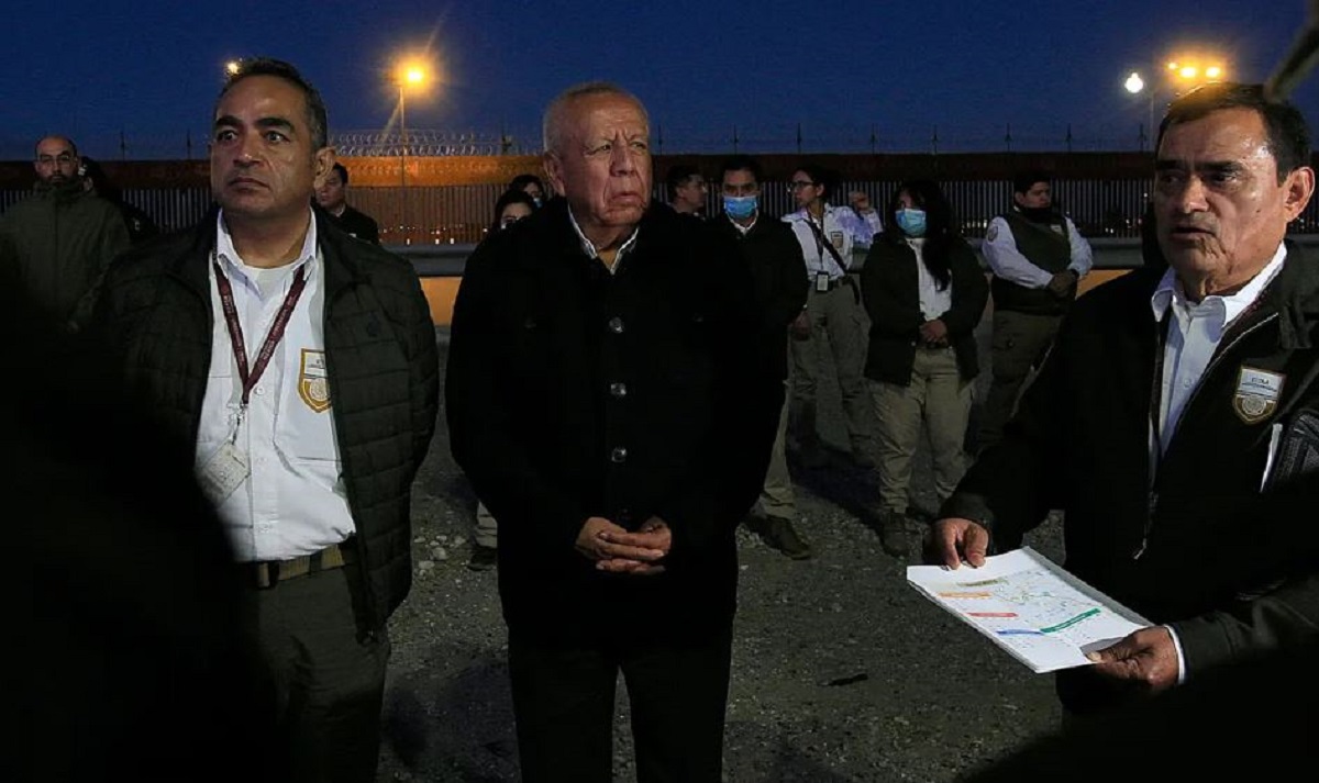 Audiencia del director del INM se pospuso