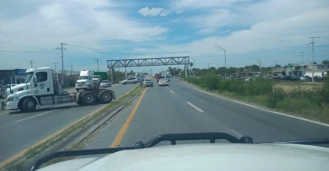 Se registran balaceras y bloqueos en Nuevo Laredo. Alcaldesa pide a población resguardarse en casa o centros de trabajo.